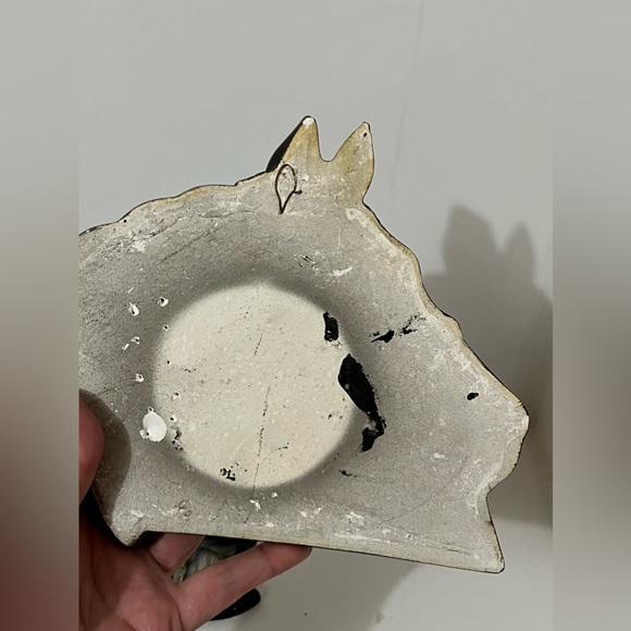 Pair of Vintage Chalkware Western Horse head Wall Decor - Picture 8 of 9